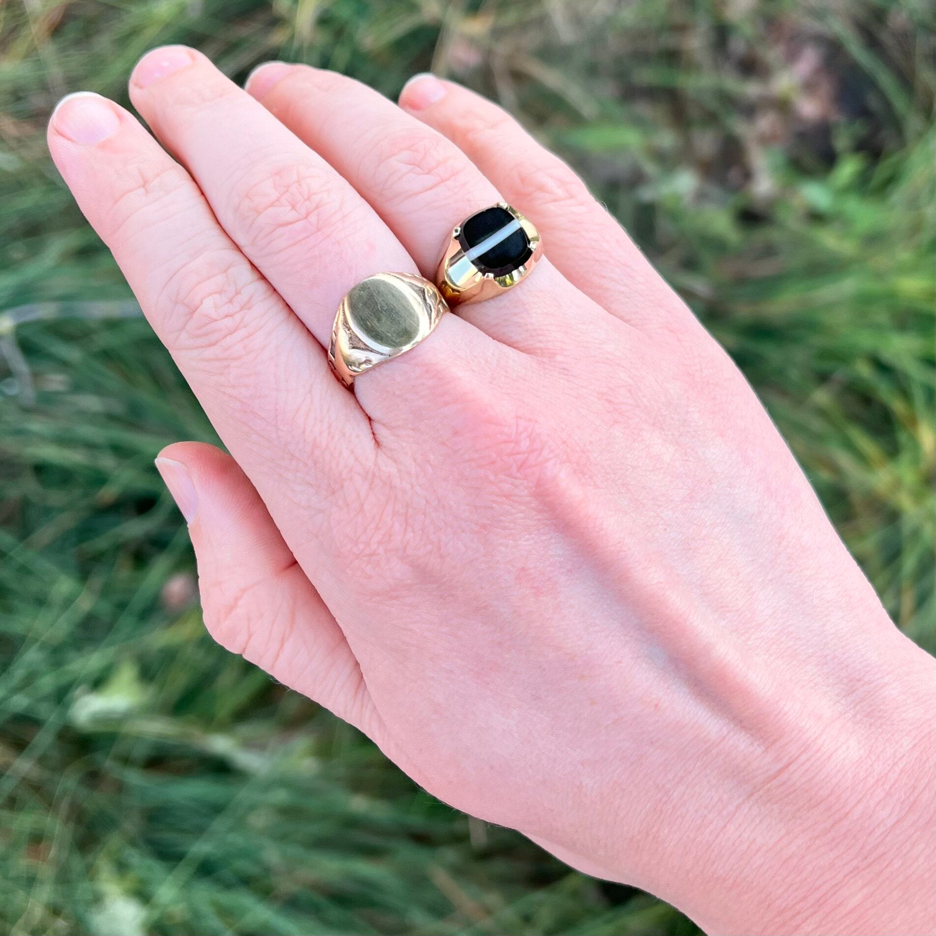 Modernist 14k Gold European Banded Agate Ring