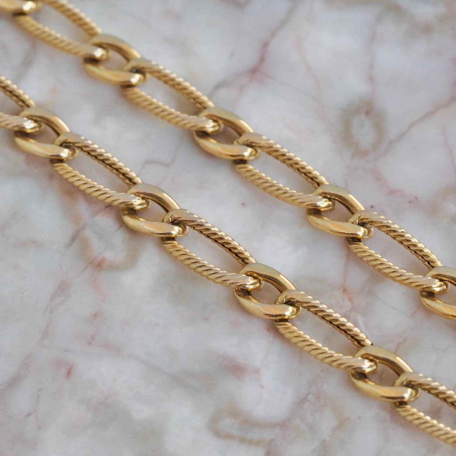 Vintage Italian 14k Gold Textured Figaro Bracelet