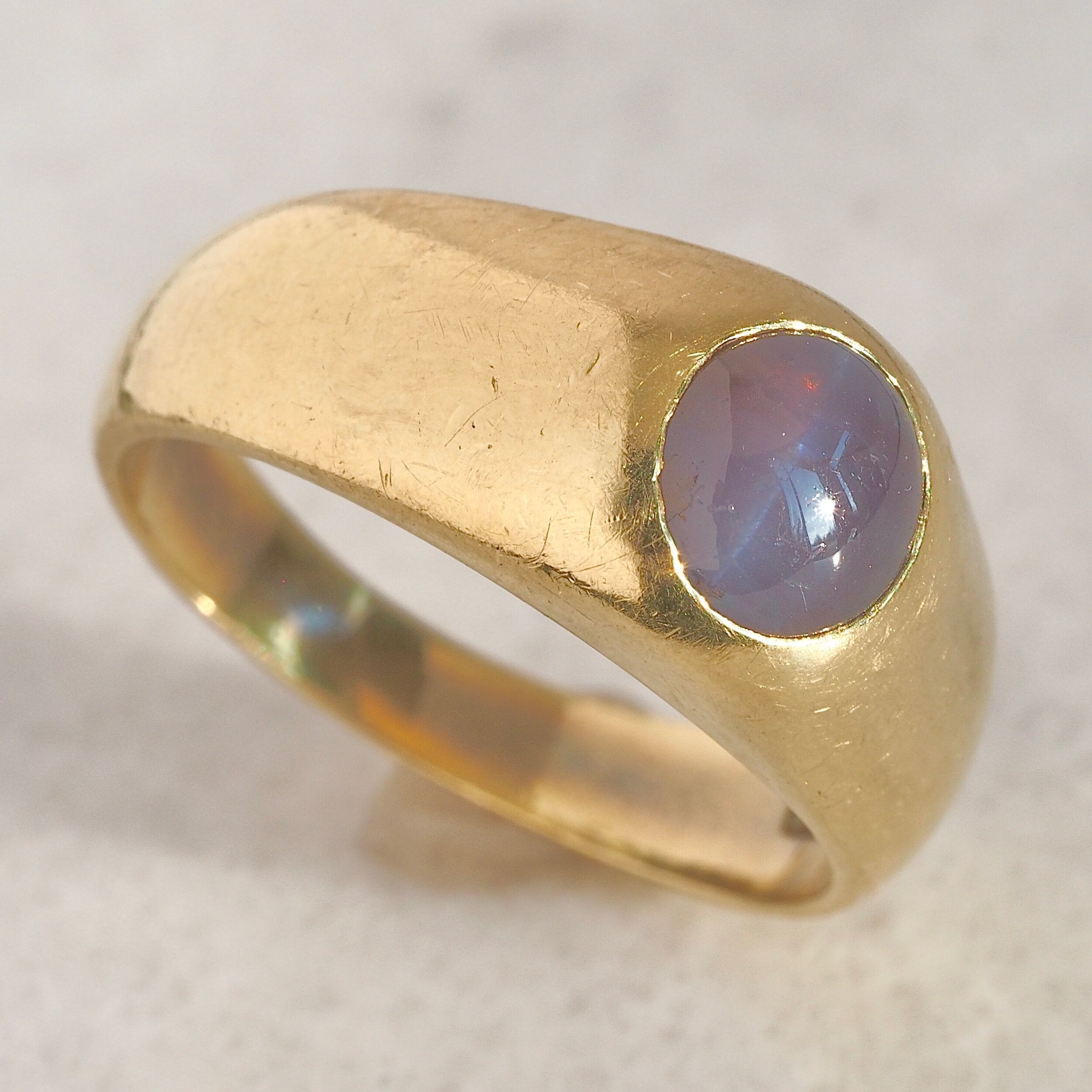 Vintage 18k Gold Cat's Eye Alexandrite Ring