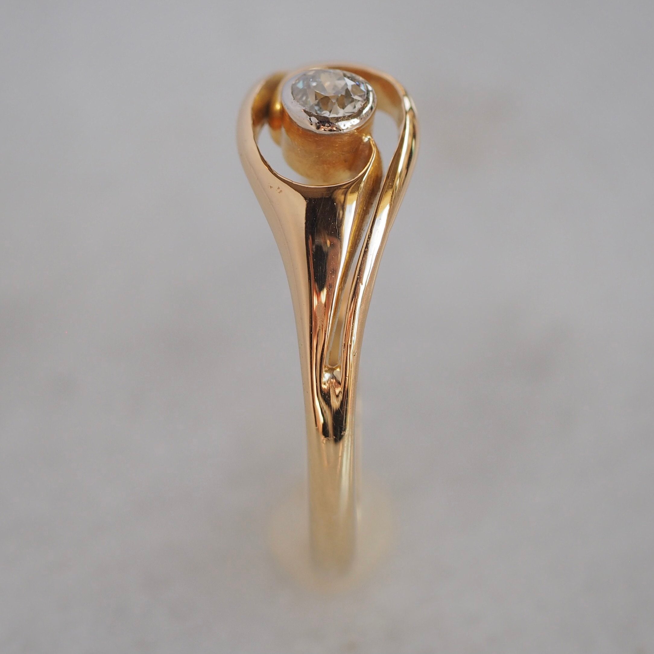 Vintage 18k Gold and Diamond Edwardian Inspired Ring