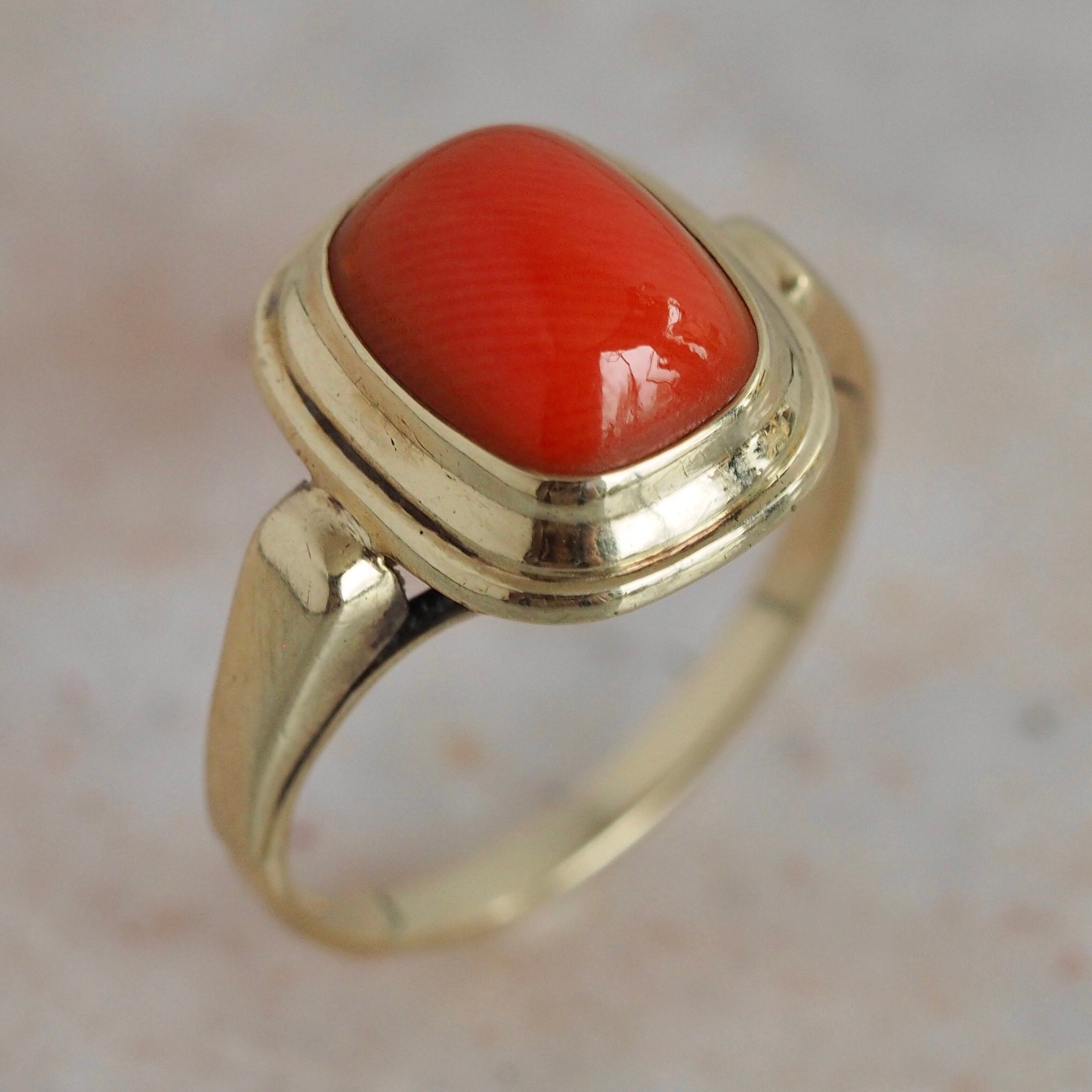 Art Deco Red Mediterranean Coral White Diamond Emerald Yellow Gold Cocktail  Ring For Sale at 1stDibs | gold aqeeq ring design