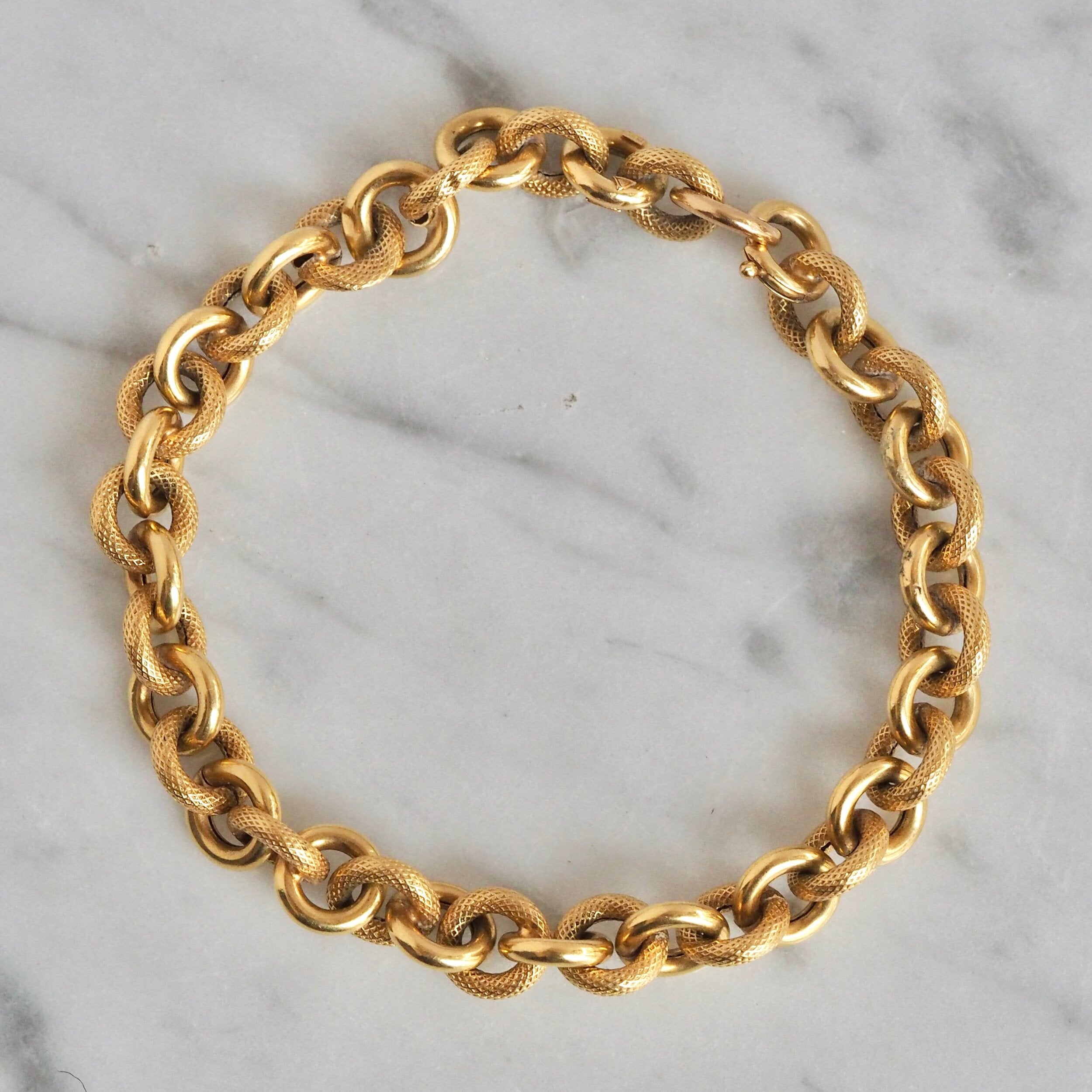 Vintage Italian 18k Gold Textured Link Bracelet