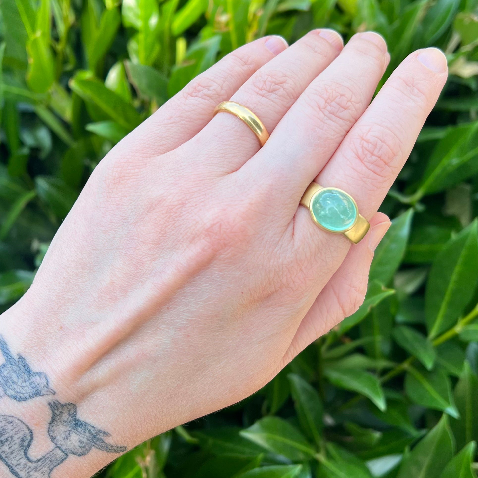 Vintage 18k Gold Green Beryl Ring